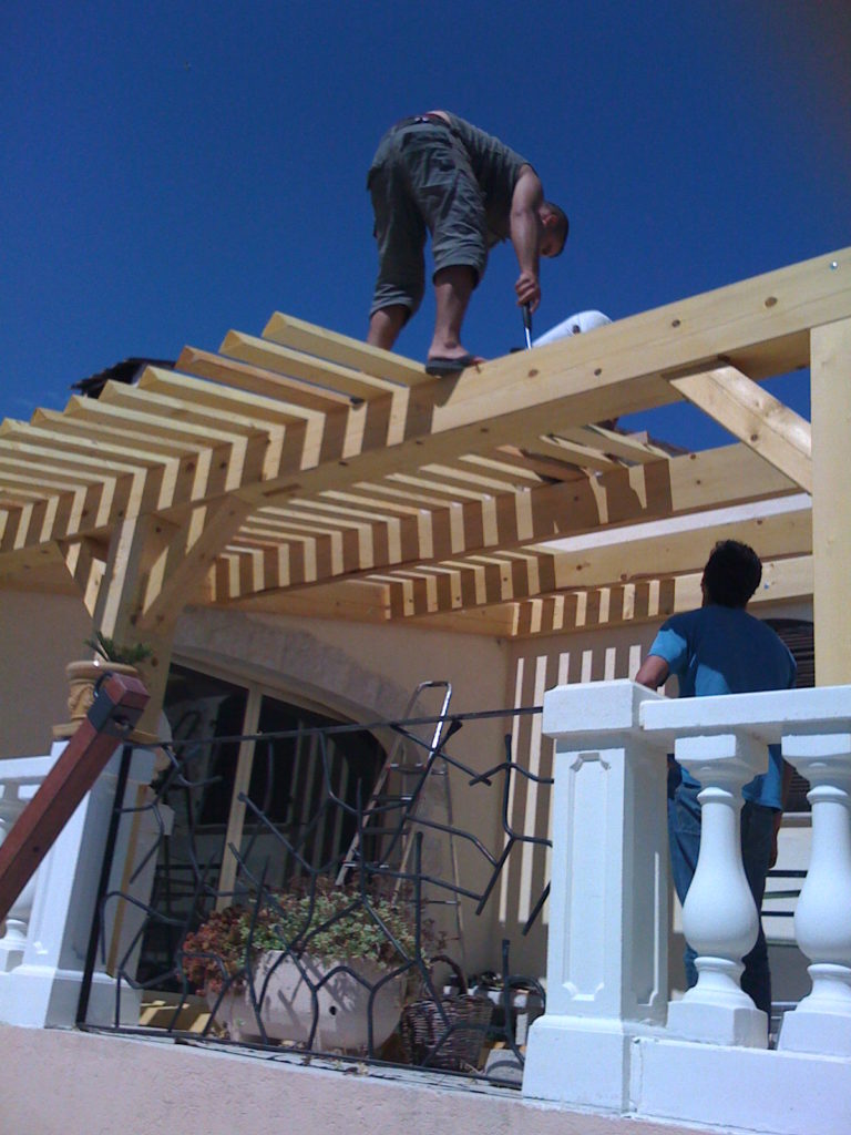 Pergolas avec une structure en bois